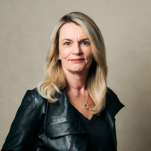 Microsoft asegura su inversión en OpenAI e incorpora a Dee Templeton al nuevo consejo directivo