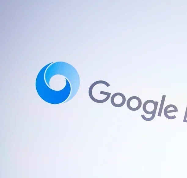 Google DeepMind alerta sobre los riesgos de la AGI, que podría llegar antes de 2030