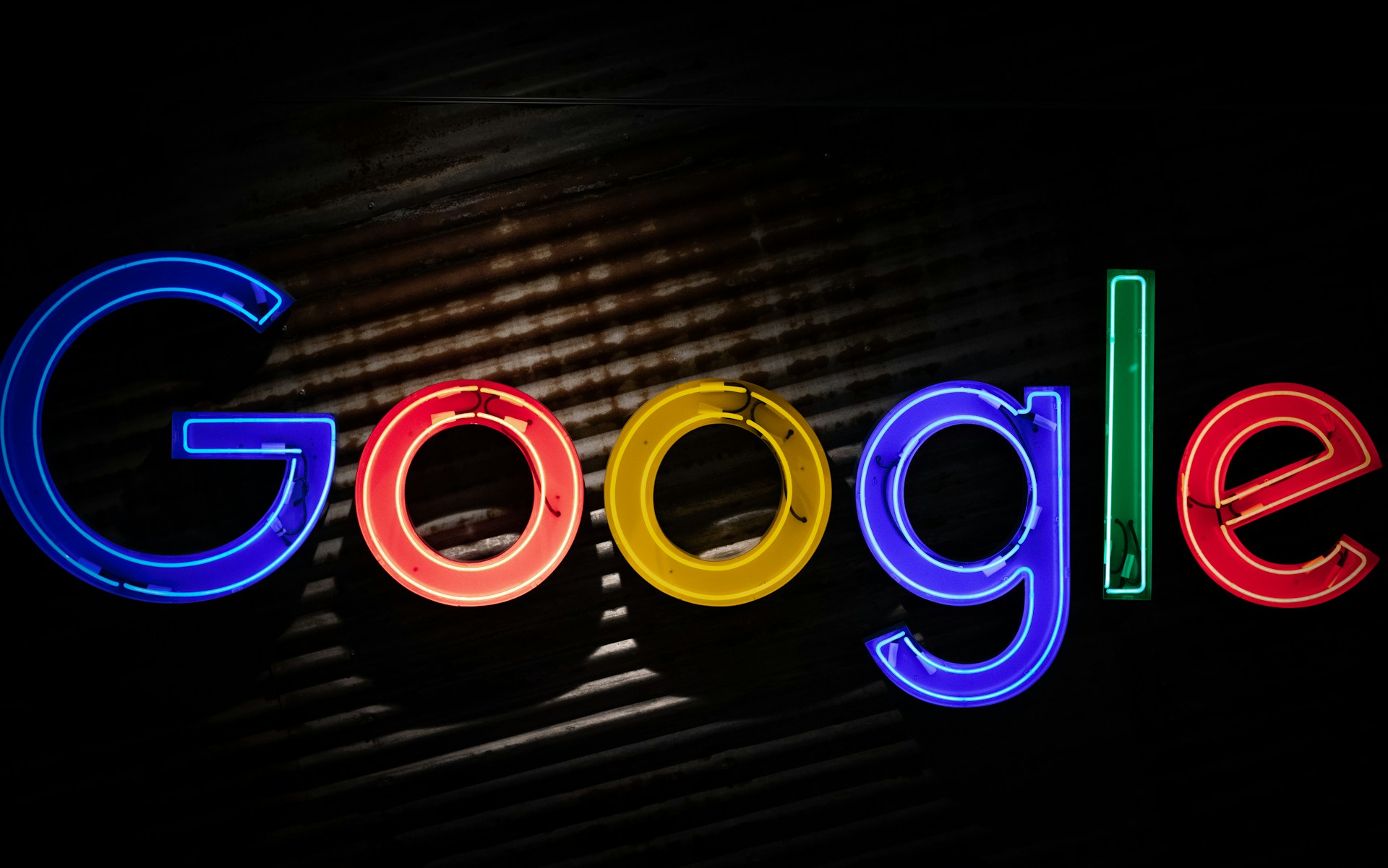 Francia impone una multa de 250 millones a Google por el uso de contenidos periodísticos en Bard