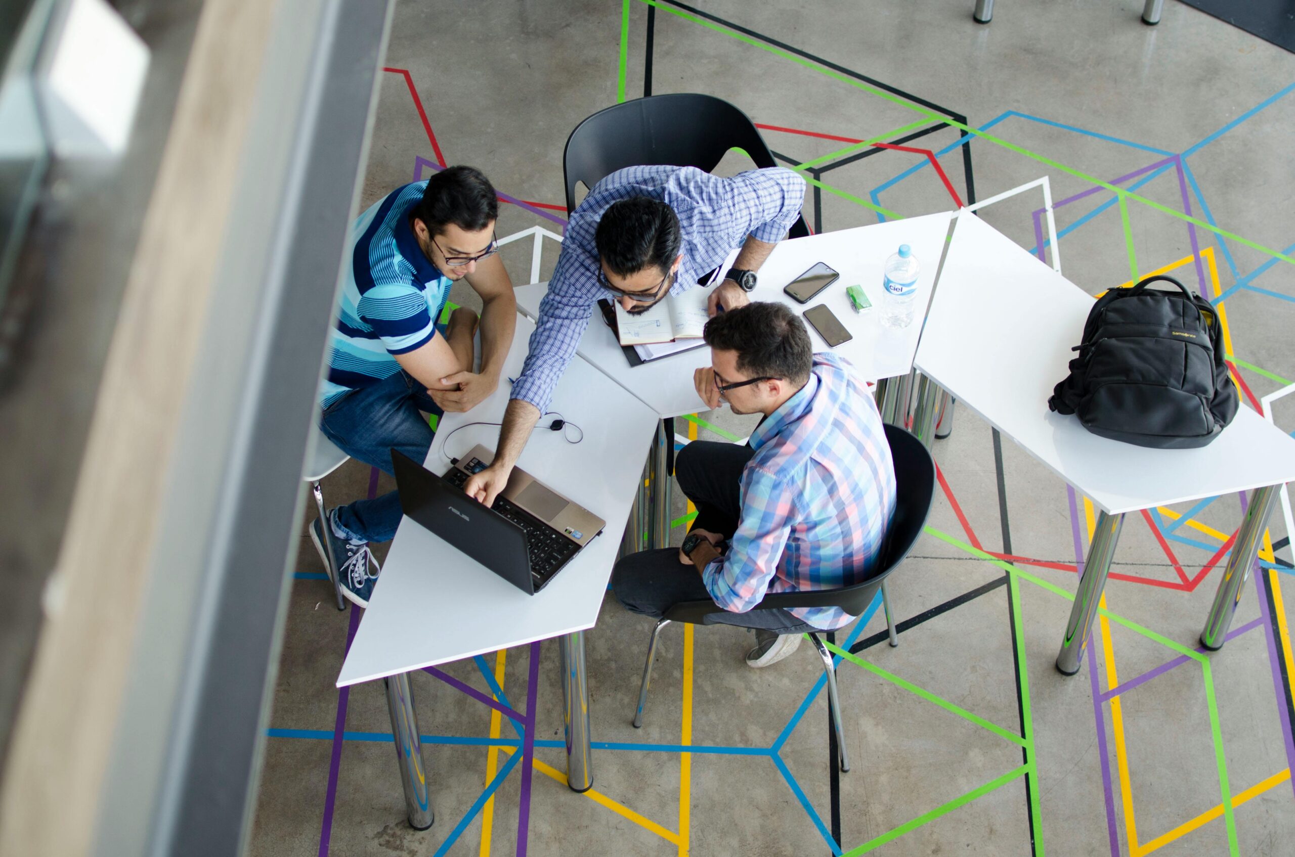 Formación y empleo futuro: flexibilidad, tecnología y humanismo