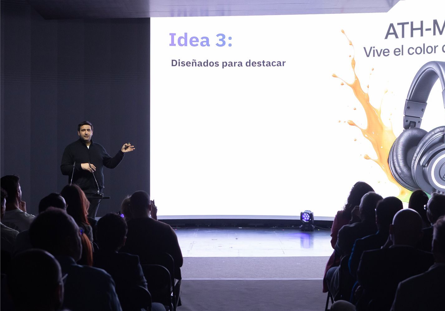 Xavier Mitjana y el potencial de la IA: «Colaboro con ChatGPT para estimular mi pensamiento»