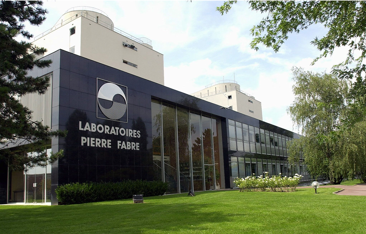 IA y Robótica: El Nuevo Motor de Precisión en la Lucha contra el Cáncer